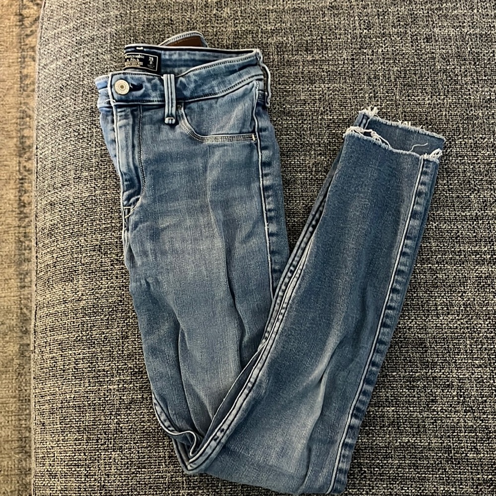 Abercrombie & Fitch High Waisted Jeans